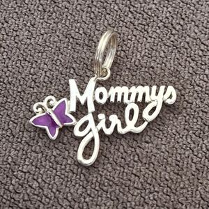925 Mommy's Girl Charm